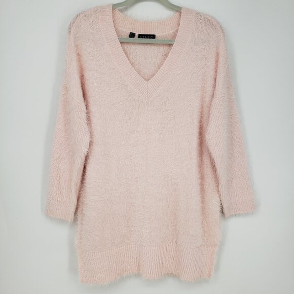 3/$25 Venus Fuzzy Relaxed Fit Tunic Sweater M Womens Light Pink - Picture 1 of 10